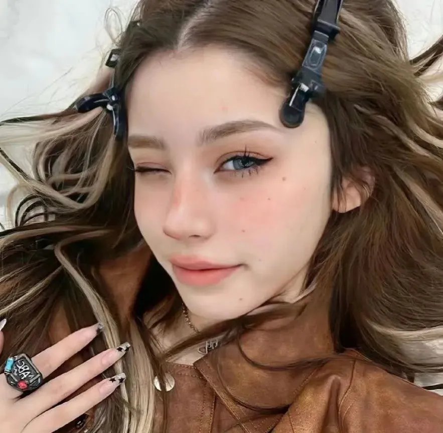 黑白照相馆